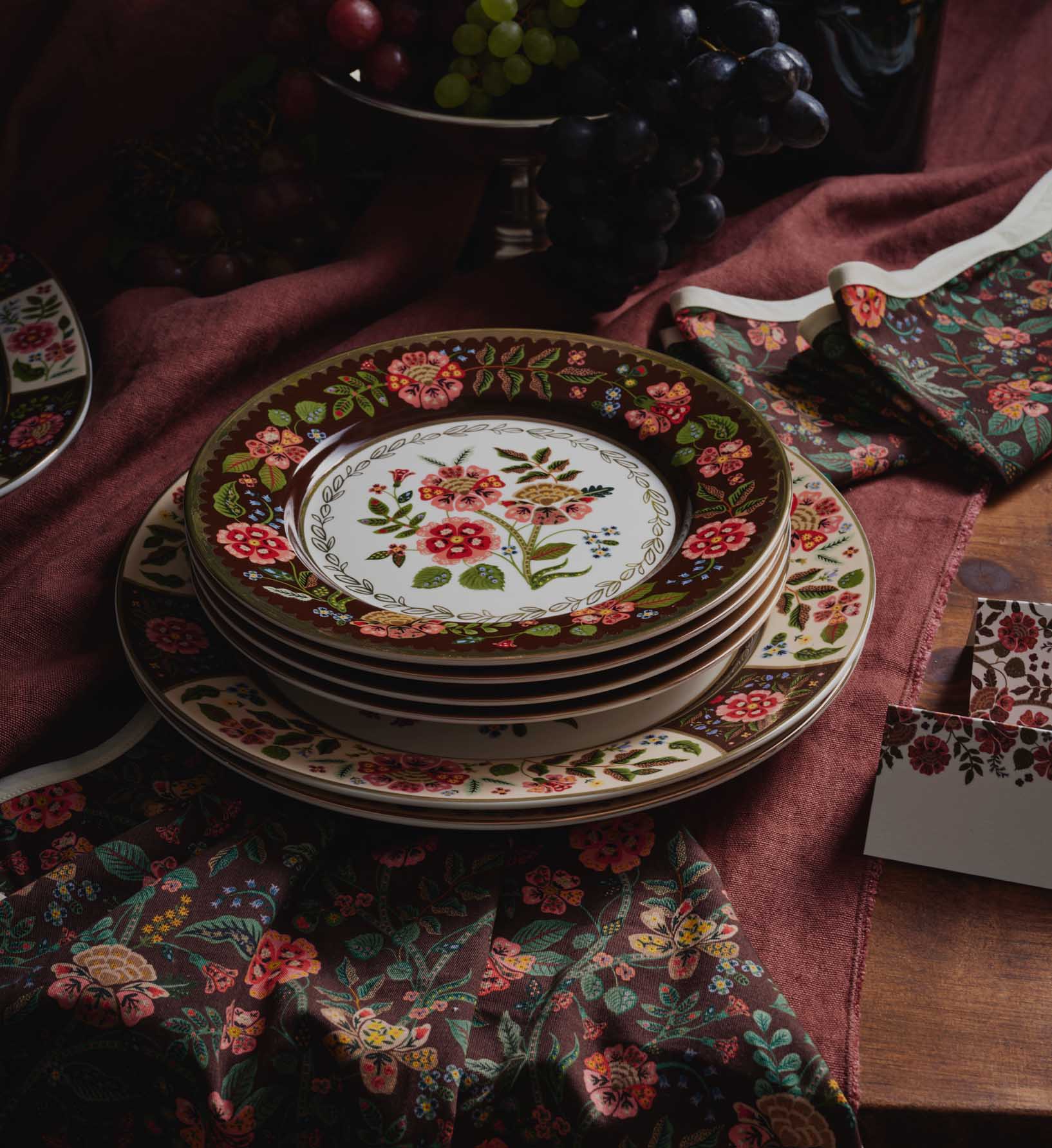 Porcelain Dessert Plate Set - Gracie