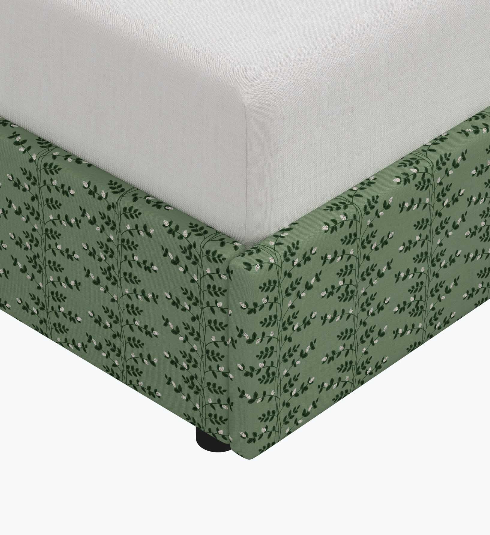 Hampton Bed - Climbing Vines