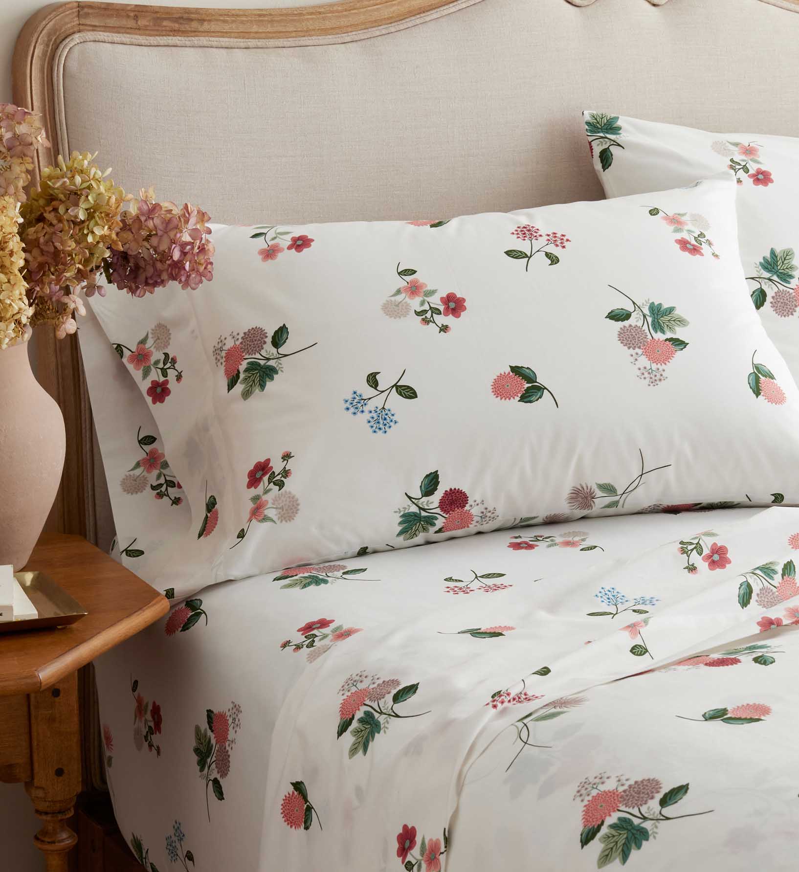 Percale Flat Sheet - Ditsy Dahlia Ivory