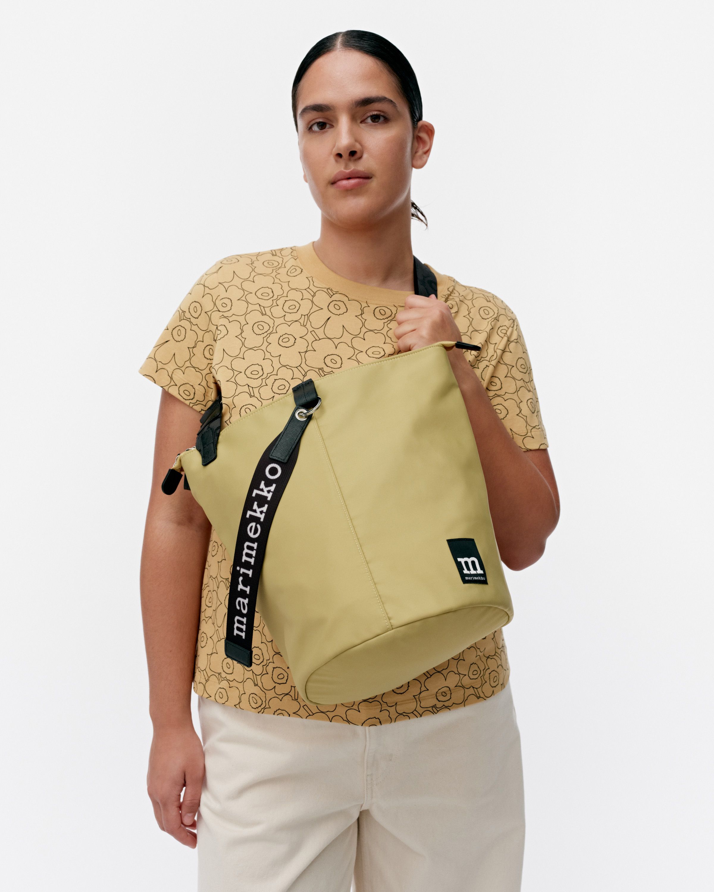 All Day Bucket Solid Shoulder bag